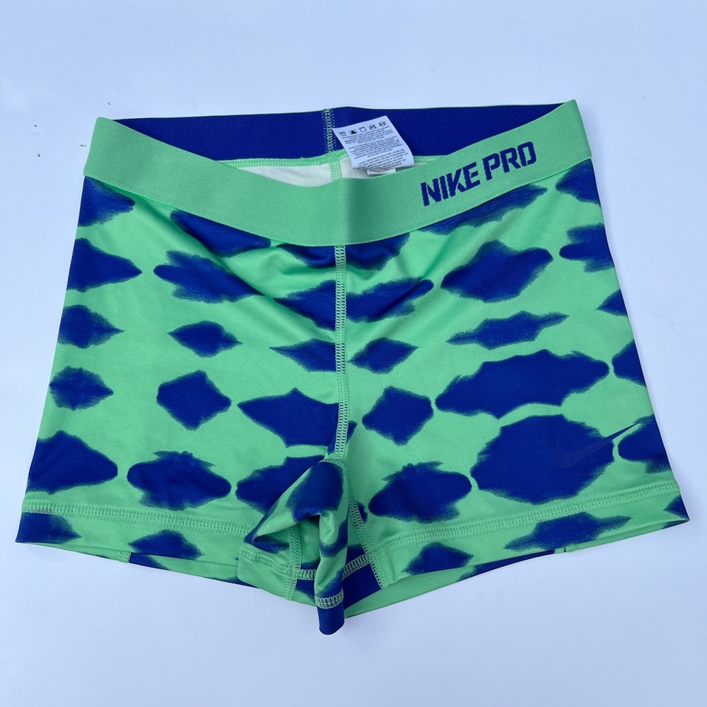 Small New w/o tags summer ‘14 dead stock Nike Pro shorts